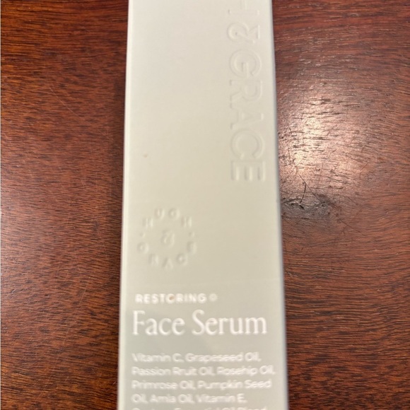 Hugh & Grace restoring face serum 1oz. 28ml - Picture 2 of 5